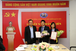 MIC: Hai Chi bộ thuộc Đảng bộ MIC kết nạp đảng viên